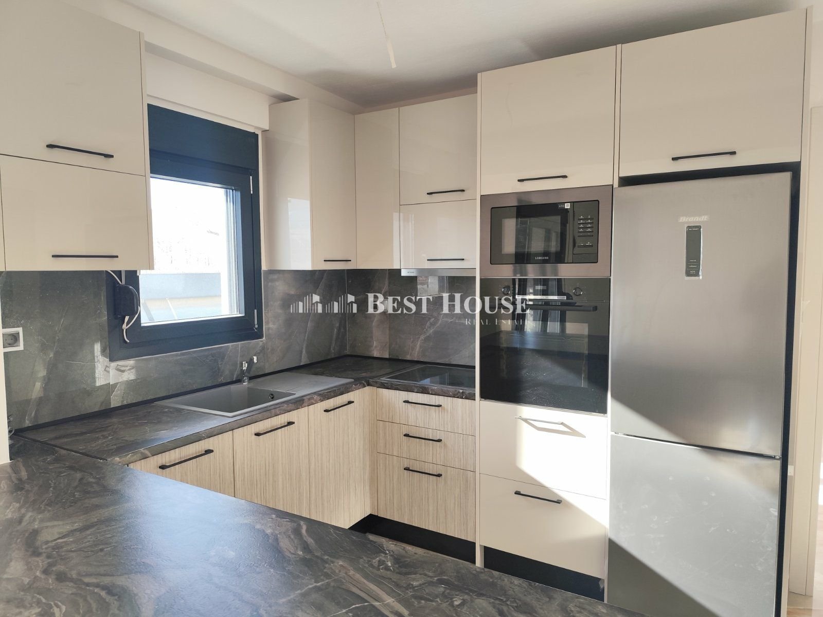 Νεόδμητο Διαμέρισμα, 100τμ, Λ7396